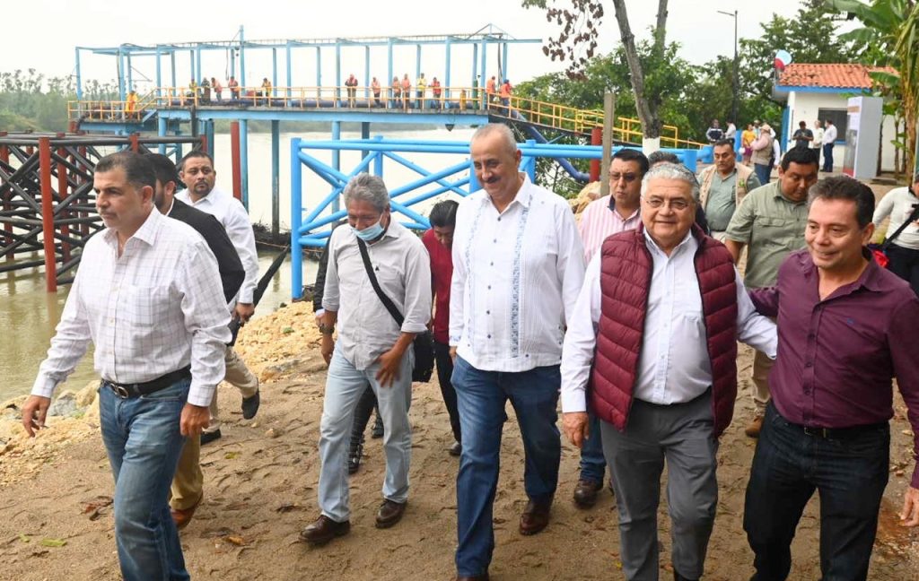 Inaugura obras Merino Campos en Cunduacán En Tabasco