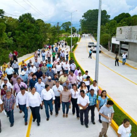 Entrega Javier May primera obra del “Plan Integral de Desarrollo del Tren Maya”