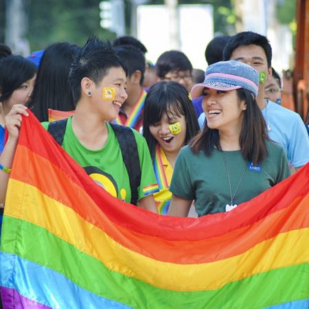 Vietnam declara que la comunidad LGBTQ+ “no tiene una enfermedad”