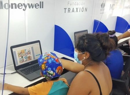 Atiende IEAT 374 personas en aula móvil