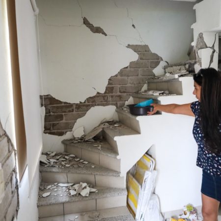 Comienzan censos por sismo en viviendas dañadas en Michoacán