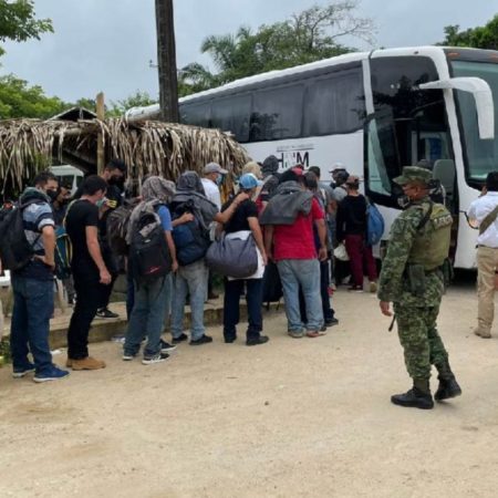 Detienen a 200 migrantes en Veracruz