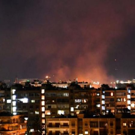 Israel bombardea aeropuerto de Alepo, Siria