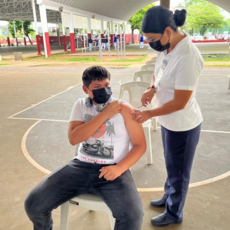 Reanudarán vacunación contra covid en Centro hasta el próximo jueves