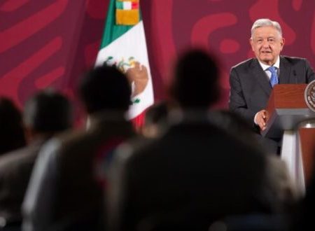 AMLO convoca a celebrar logros de la Cuarta Transformación en marcha del 27 de noviembre