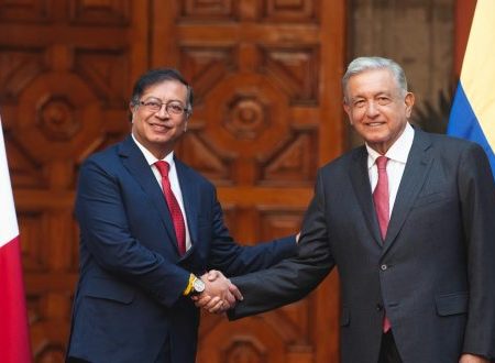 AMLO resalta hermandad entre México y Colombia