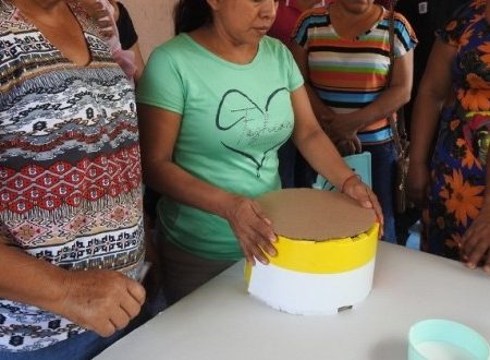 Incentiva Cenepred desarrollo de habilidades en mujeres con taller de piñatas