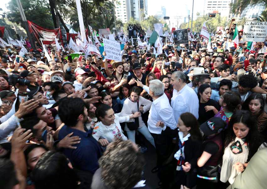 AMLO y adán Augusto en la Marcha del Pueblo