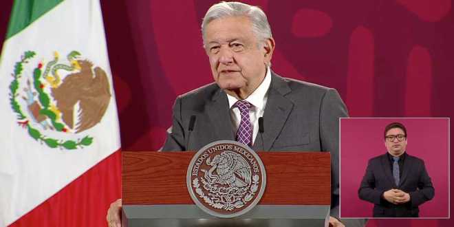 AMLO Firma El Decreto De Vacaciones Dignas - En Tabasco