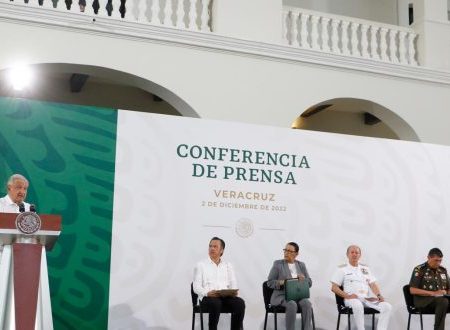 Avanza combate al robo de combustible en el país y en Veracruz, asegura AMLO