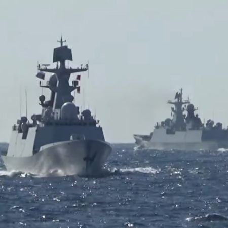 Rusia anuncia ejercicios navales con China