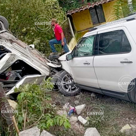 Aparatoso accidente en la Reforma-Dos Bocas, trasciende que falleció una persona