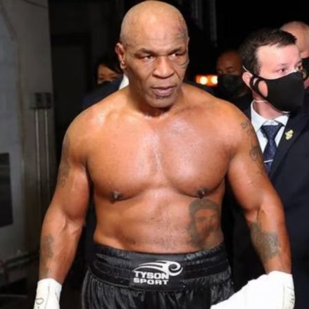 Mike Tyson es acusado por presunta violación