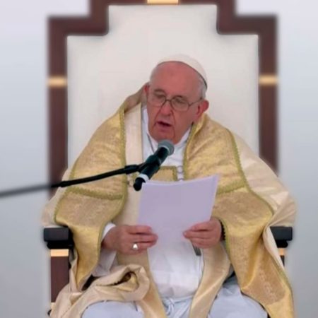 Pide Papa Francisco finalizar “actos de violencia” en Perú