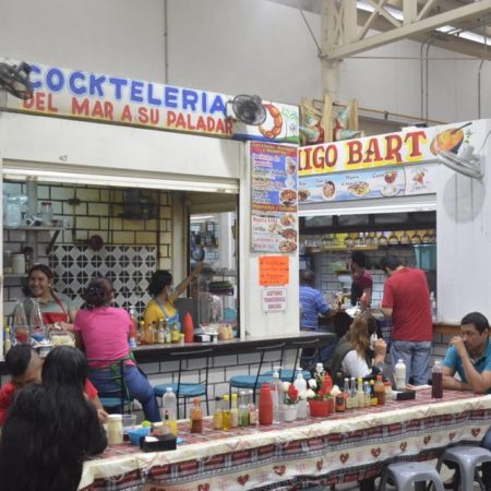 Acusan comerciantes de pésimo sistema de ventilación en el mercado Pino Suárez – El Heraldo de Tabasco