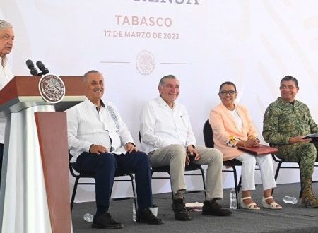 Carlos Merino ‘ha hecho muy buen trabajo’ para la transformación de Tabasco: AMLO