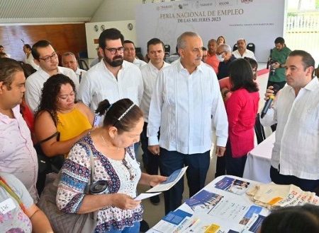 Destaca gobernador Carlos Merino dinamismo económico de Tabasco