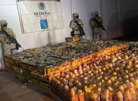 Ejército Mexicano asegura más de 1 tonelada de posible metanfetamina en Sinaloa