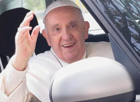 El Papa Francisco fue dado de alta este sábado