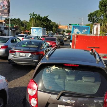 Martes de accidente y caos vial en Villahermosa (Fotos-Video) – El Heraldo de Tabasco