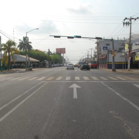 Avenida 16 de septiembre presenta deficiencias en su pavimentación y fugas de agua – El Heraldo de Tabasco